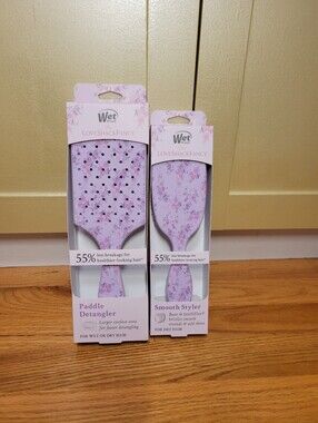 NWT Limited Edition LoveShackFancy x Wet Brush 2 Pc Hair Brush Duo Hibiscus HTF